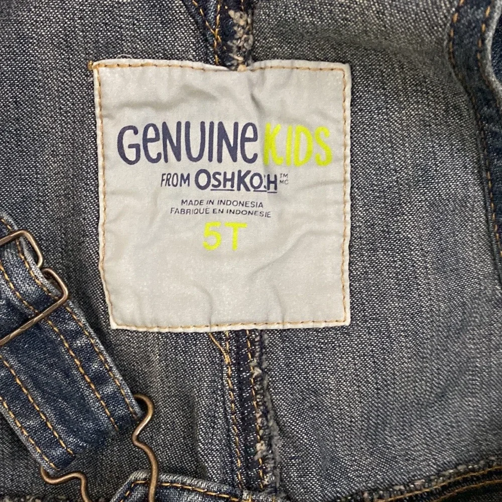 NWOT Oshkosh Girls Denim Short-Alls 5T